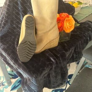 Women’s Sorel Wedge Boots